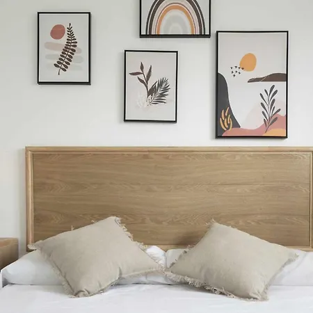 De Lujo Riopark Villa *