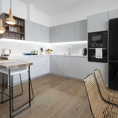 Villa De Lujo Riopark *