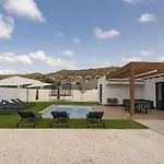 فيلة De Lujo Riopark